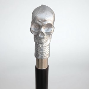 Handmade Skull Head Walking Cane – 37 Inch Detachable Wooden Stick – Gothic Walking Stick for Men & Women – Vintage Skull Handle Cane