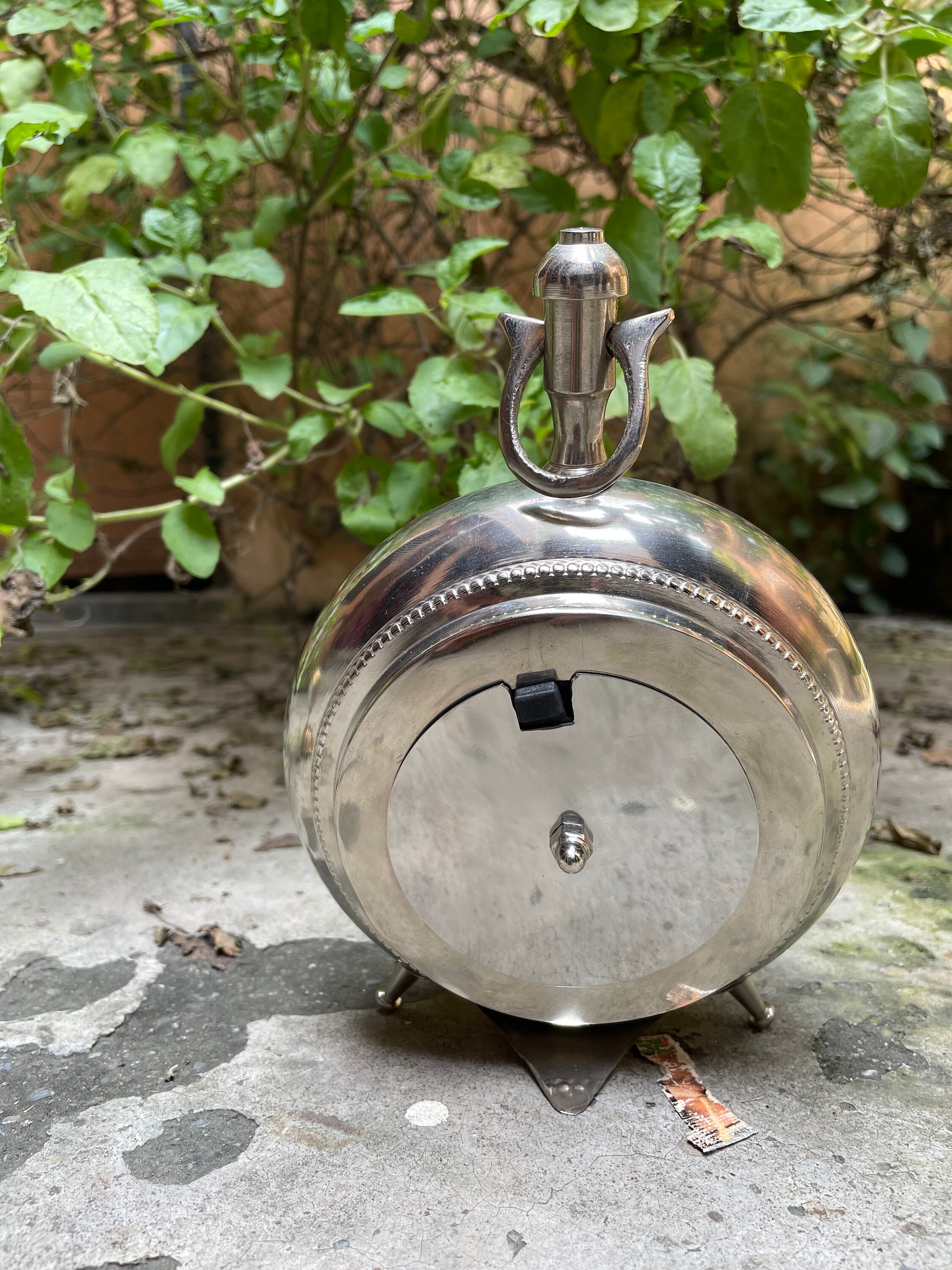 Antique Metal Table Clock: Victoria Vintage Design for Table Decor and ...