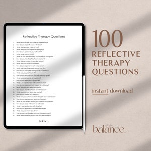 Może przedstawiać: Tablet cyfrowy wyświetlający listę 100 pytań z terapii refleksyjnej. Tekst "100 Reflective Therapy Questions" jest wyświetlany brązowym kolorem na beżowym tle. Tekst "instant download" jest wyświetlany czarnym kolorem na beżowym tle. Tekst "studio balance." jest wyświetlany brązowym kolorem na beżowym tle.