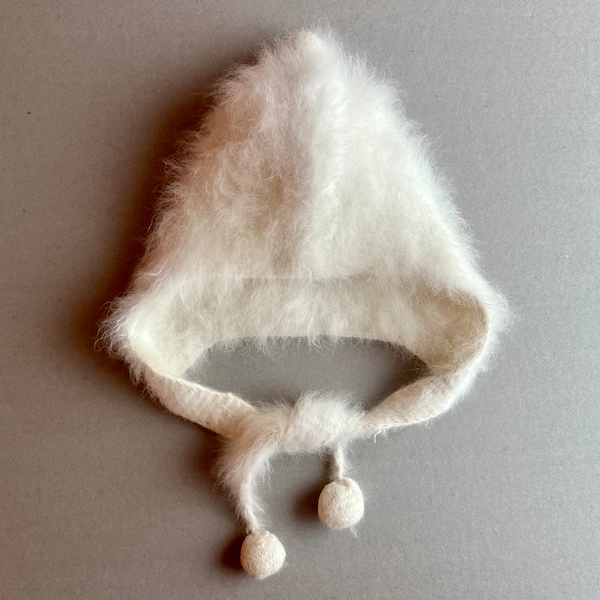 Rabbit fur fluff hat for baby boy, girl: rare vintage white knit hat, 1980s, bonnet hat for kid, warm hat, pompom, heartfelt, nostalgic gift