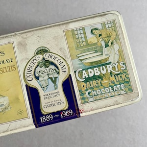 Caja de aniversario de Cadbury: Verdaderamente vintage, Años 80, Lata de dedos de chocolate Cadburys, Estuche de metal, Decoración de almacenamiento, Regalo coleccionable nostálgico