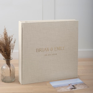 Álbum de fotos de boda autoadhesivo / Álbum de recortes personalizado de tamaño extragrande / Libro de recuerdos de lino natural / Regalo moderno de aniversario de boda