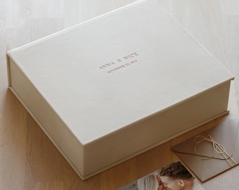 Personalisierte Hochzeits-Erinnerungsbox aus Leder | Individuelle Erinnerungsbox für Fotoalbum, Gästebuch, Scrapbook | Handgefertigte Geschenkbox für die Braut aus Europa
