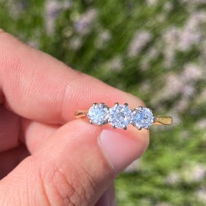 Edwardian 18ct Yellow Gold Three Stone 1.07ct Old Cut Diamond Ring