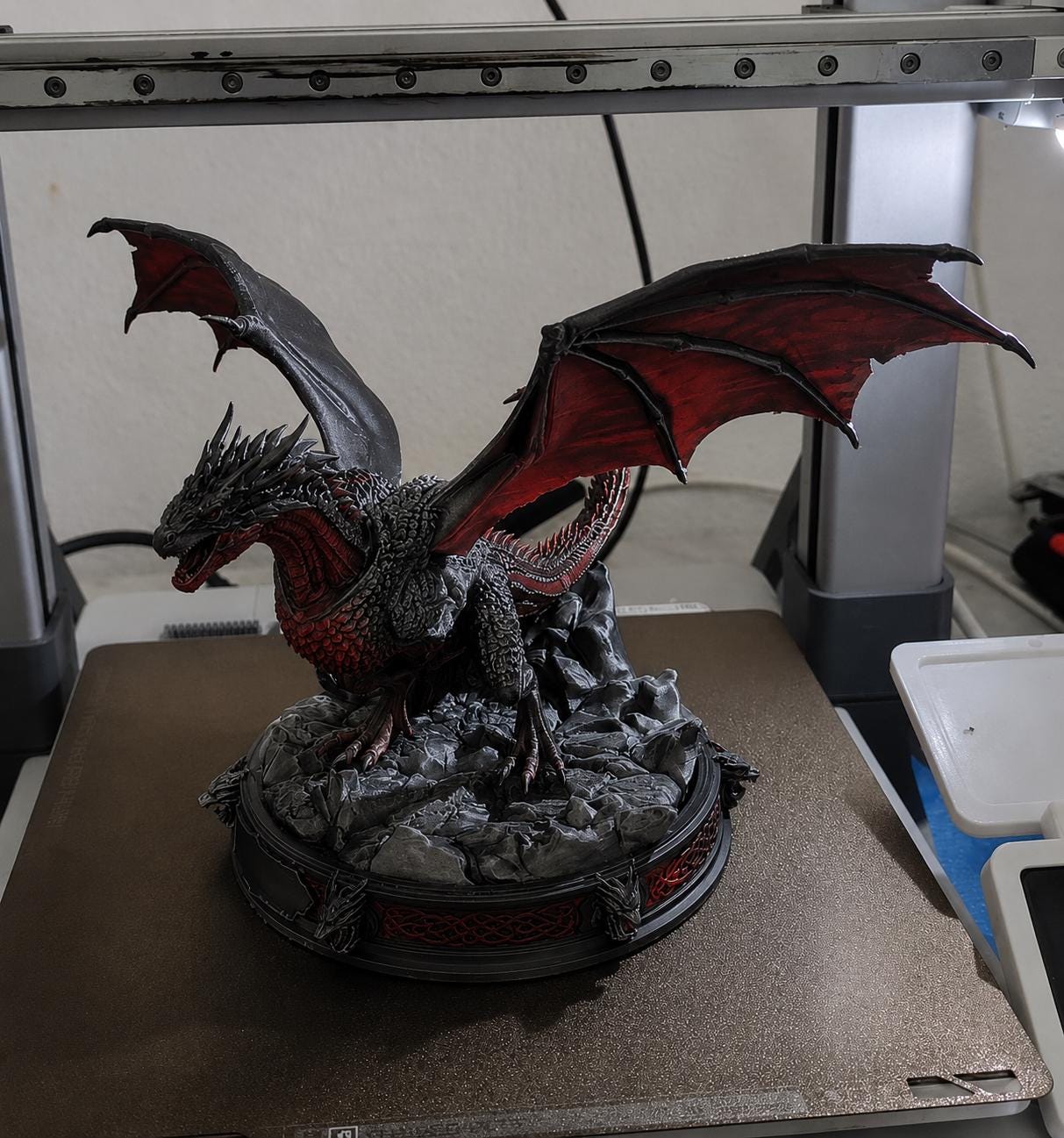 Caraxes figure - Etsy 日本