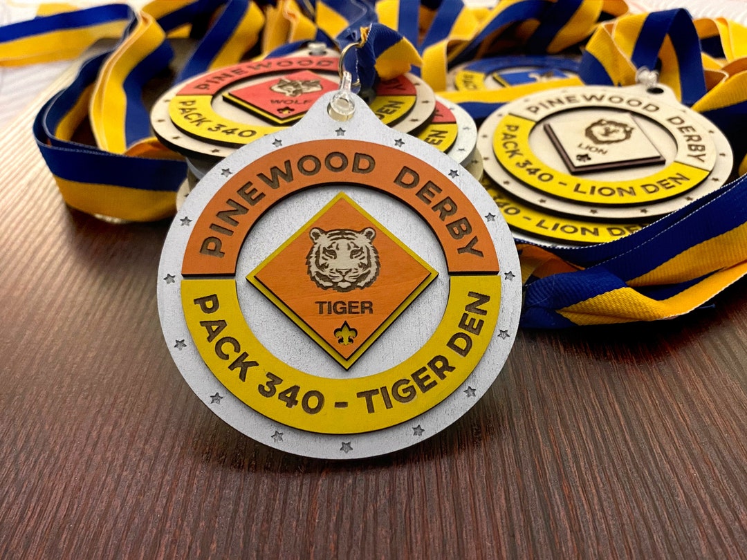 Pinewood Derby Medals Lasercut and Laserengraved Personalized Wood