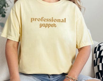 Besticktes Professional Yapper T-shirt in Butter Gelb