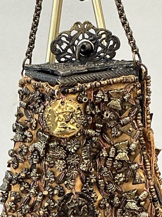 Unique Selection Privee Embellished Flapper Style… - image 2