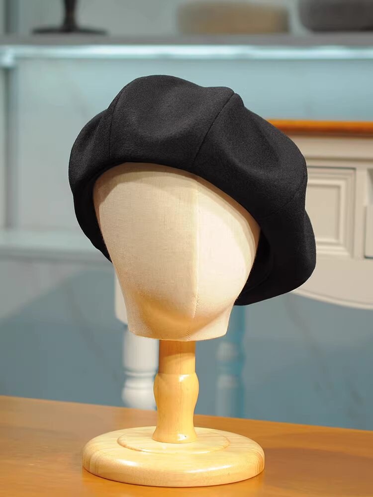 Handmade Unisex Wool Beret | Stylish French Hat | Warm  display picture 1