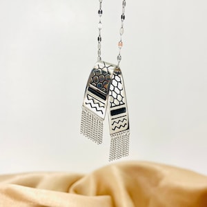 Palestinian Kufiya Scarf Silver Necklace || كوفية فلسطين