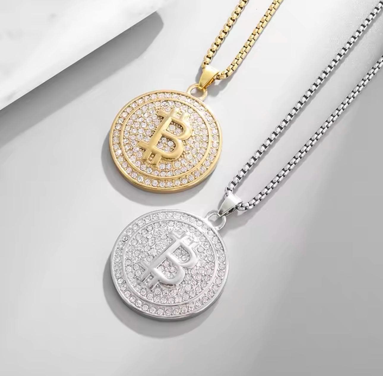ビットコイン | STORES ネックレス ビットコイン BTC チェーン 60cm シルバー 仮想通貨