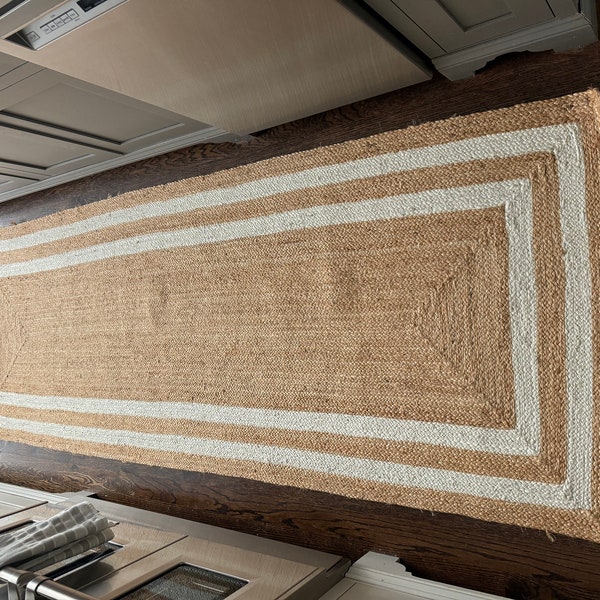 Handgefertigter Jute-Läufer: Natürlicher Jute-Läufer, Boho-Läufer aus Naturfasern, geflochtener Jute-Teppich, Boho-Dekor-Teppich, Läufer in individueller Größe