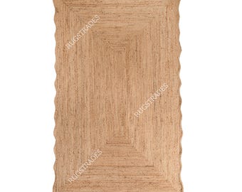 Handwoven Scalloped Jute Rug: Bohemian Natural Fiber Area Rug