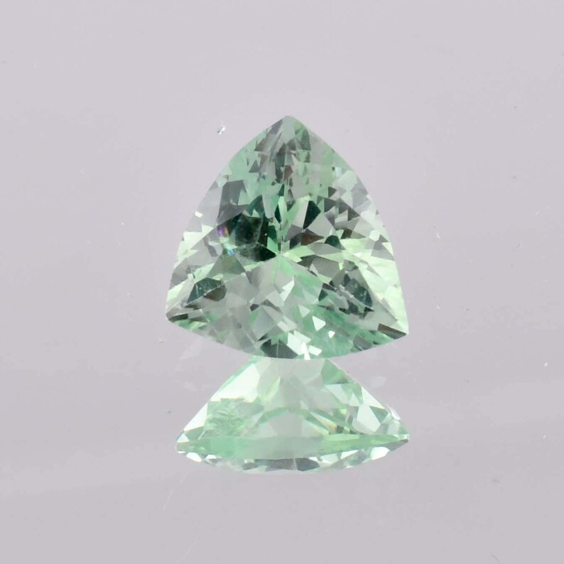 6.95 Ct Green Ceylon Sapphire Trillion Cut Loose Gemstone Certified ...