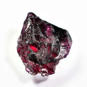 62.00 Ct Very Rare 100% Natural Red Painite Rough Unheated Burmese Facet Loose Rough Certified-Wholesale Rough-Natural Painite Rough Raw AAA