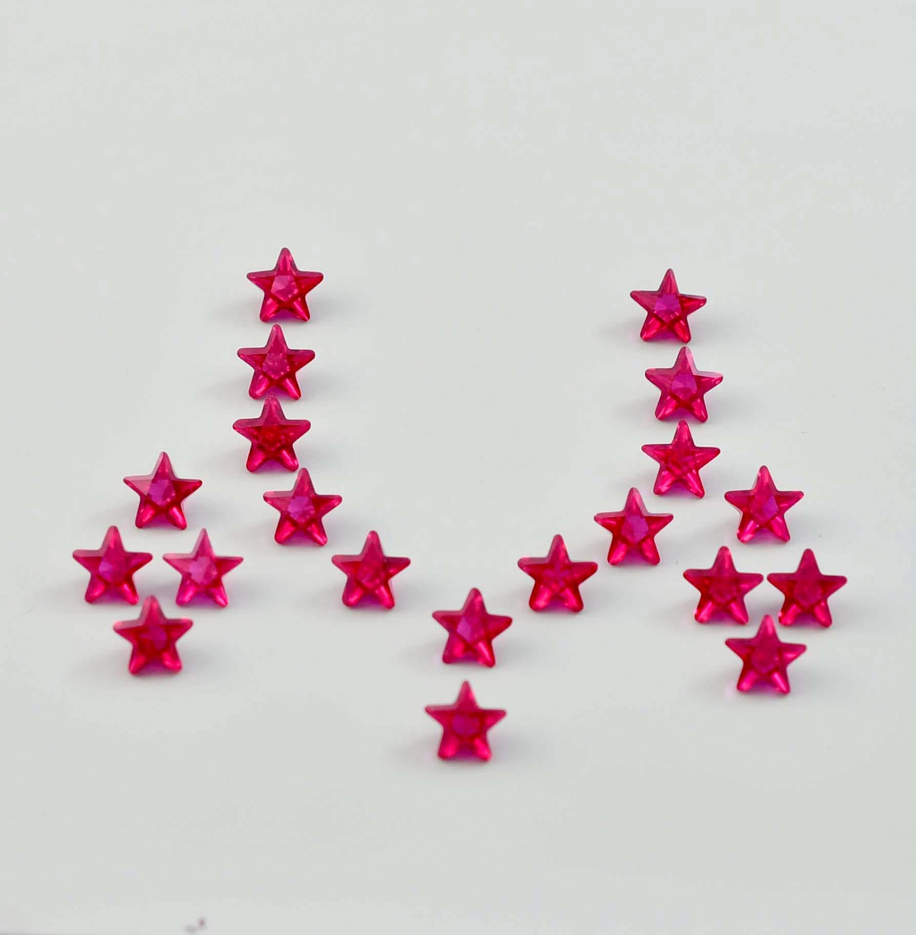 はち✨クリスマス直前商品❣️美しい❣️勝利に導く❣️Ruby ring✨ Lab Created Ruby & White Cubic Zirconia Rhodium Over Sterling