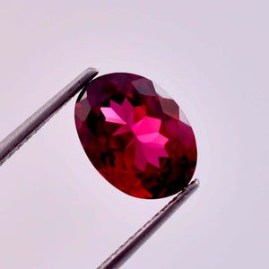 2.70 Ct Natural Burmese Red Painite Oval Cut Loose Gemstone GIT Certified 7x9 MM-AAA+ Top Quality Painite-Ring & Jewelry Making Gemstone