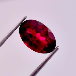 3.40 Ct Natural Burmese Red Painite Oval Cut Loose Gemstone GIT Certified 7x11 MM-AAA+ Top Quality Painite-Ring & Jewelry Making Gemstone