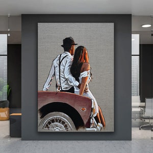 赤い車に座る素敵なカップルのキャンバスアート、ロマンチックなカップルのキャンバス絵画、モダンな壁アート、素敵なプリントアート