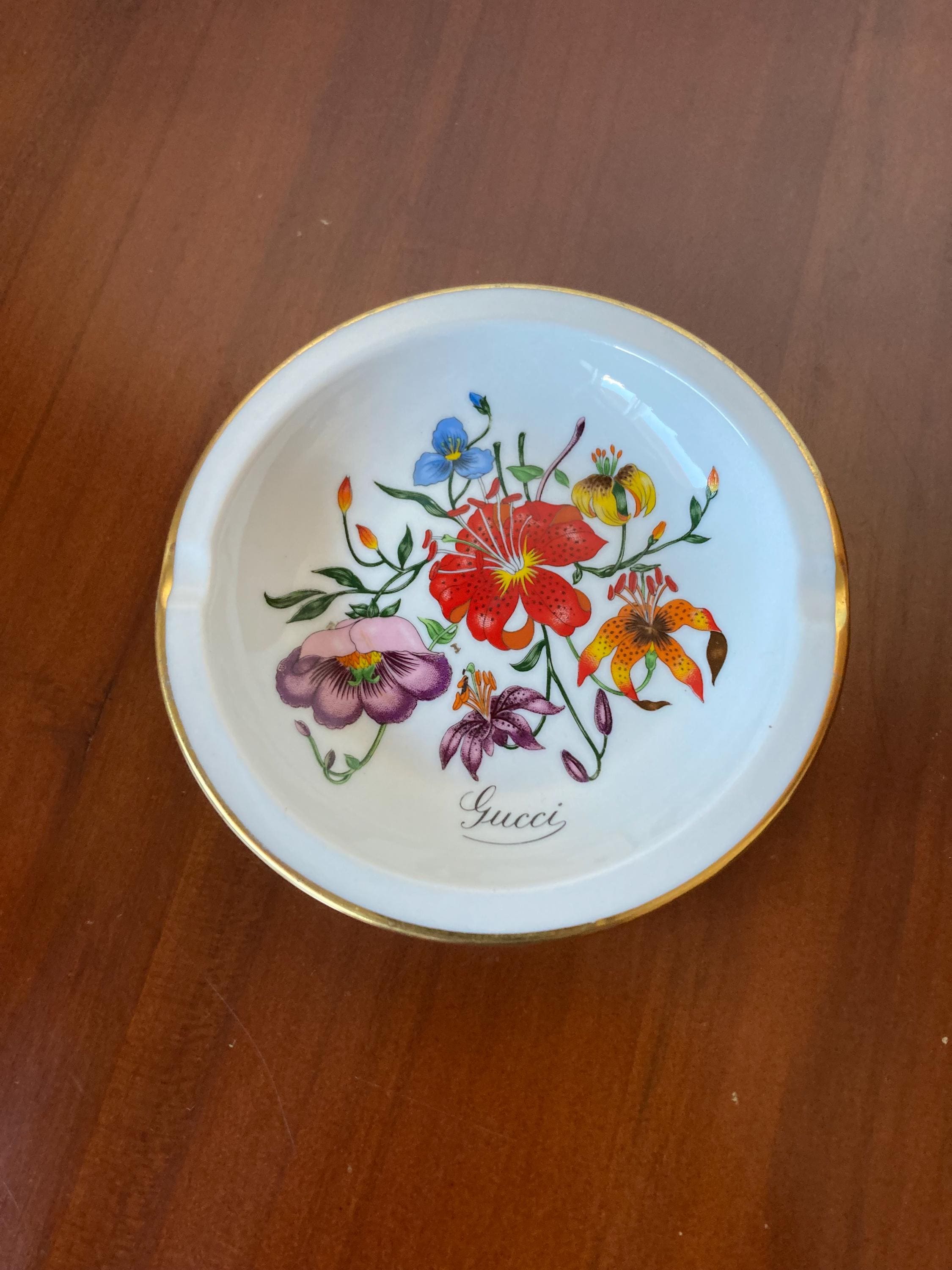 GUCCI ヴィンテージお皿 4枚セット GUCCI ヴィンテージお皿 4枚セット