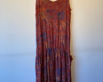 Vintage handmade dress, low waist and double skirt