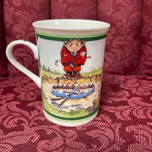 Tazza da golf vintage in porcellana da 8 once di Gary Patterson. "Sand Trap". Lavabile in lavastoviglie e adatta al microonde. Da collezione.