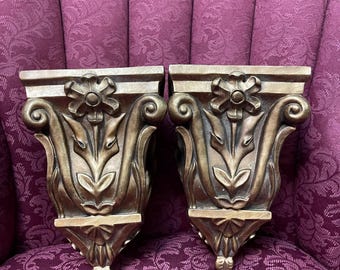 Vintage Victorian Style Antique Gold color  Pair of crown molding Curtain Rod Holder.Heavy and Solid.Over 2 pounds each.Made in Taiwan.