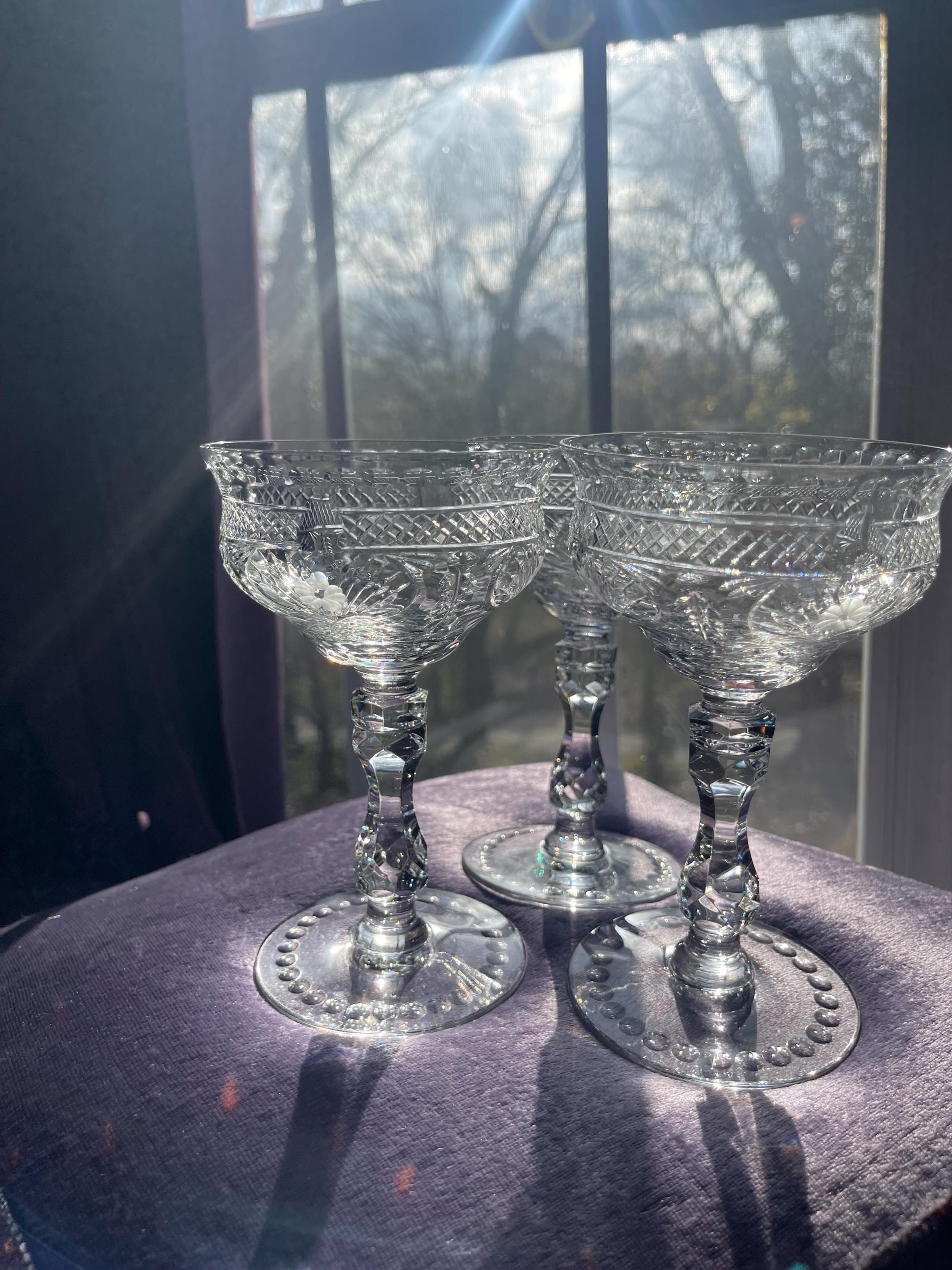 ヴィンテージ ミッドセンチュリー ビクトリア朝スタイルのクリスタル