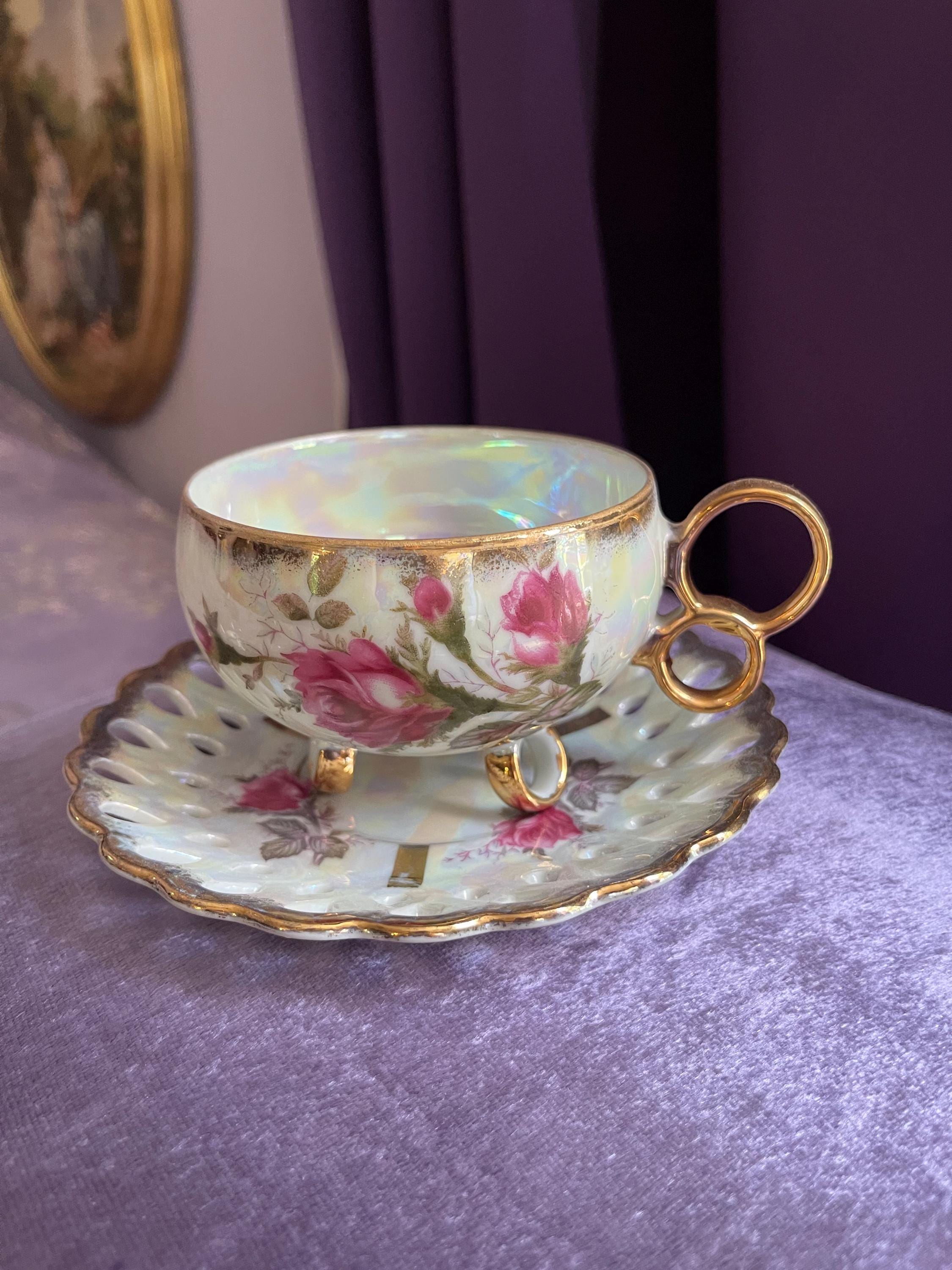 こんぺいとう　ベルギー　ビンテージパーテーション3台分 3 Legged Tea Cup - Etsy