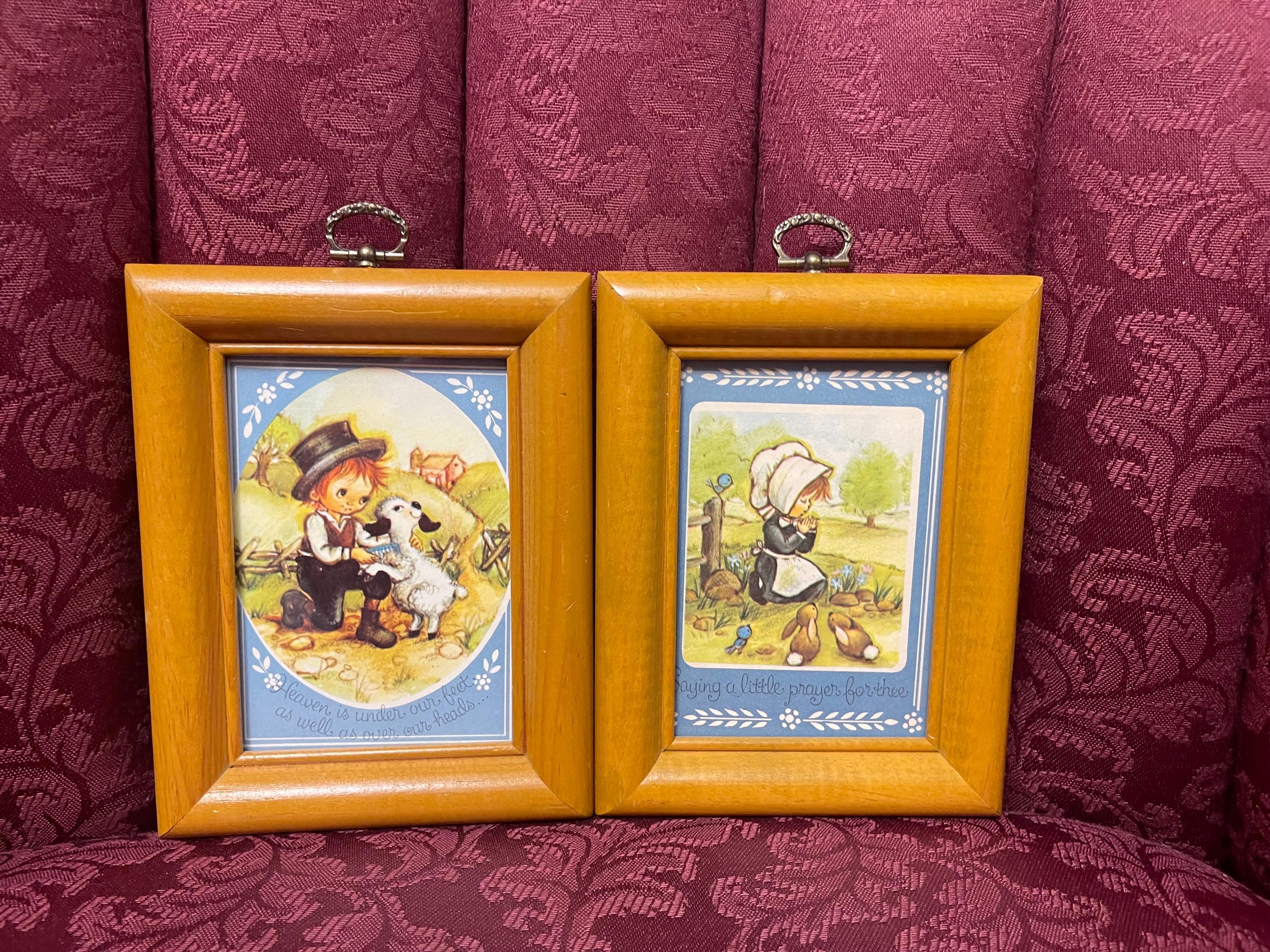 Vintage 1970 's Pair of Solid Wood Picture/photo Frames ( 3.5”x 5