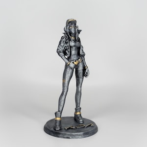 League Of Legends KDA AKALI - League of Legends Figurines - painted with metallic acrylic paint