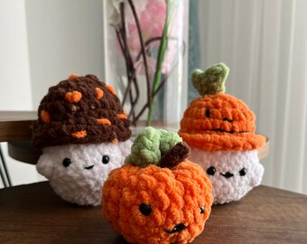 Handmade Crochet Halloween Plush Set – Pumpkin, Ghost, Mushroom Amigurumi