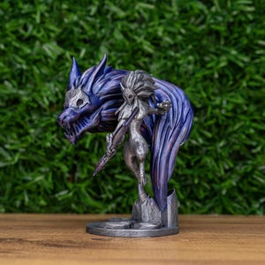 Kindred figure - Etsy 日本