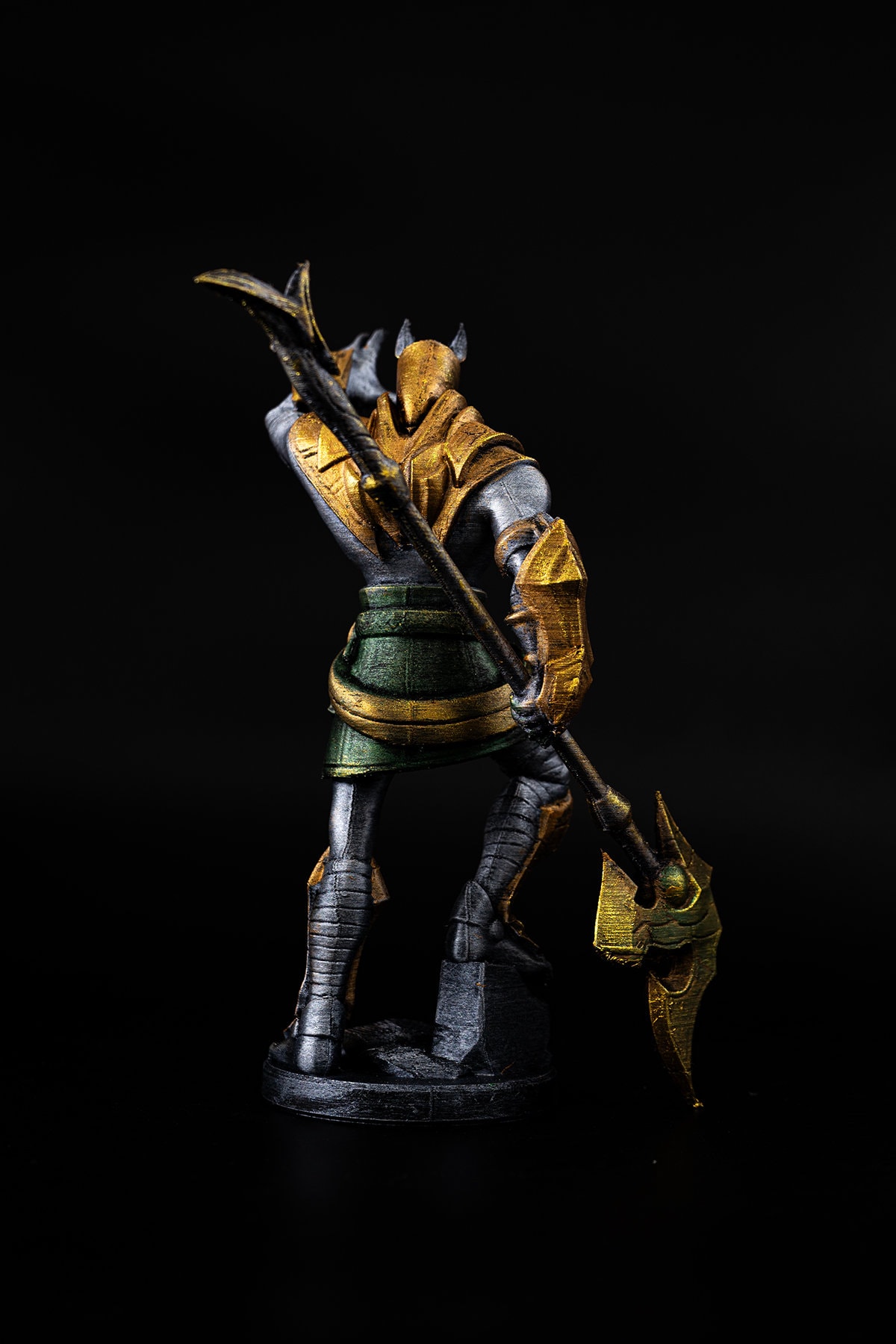 League of Legends Nasus Figurine: Metallic Acrylic Paint, Gamer Decor -  Etsy Ireland