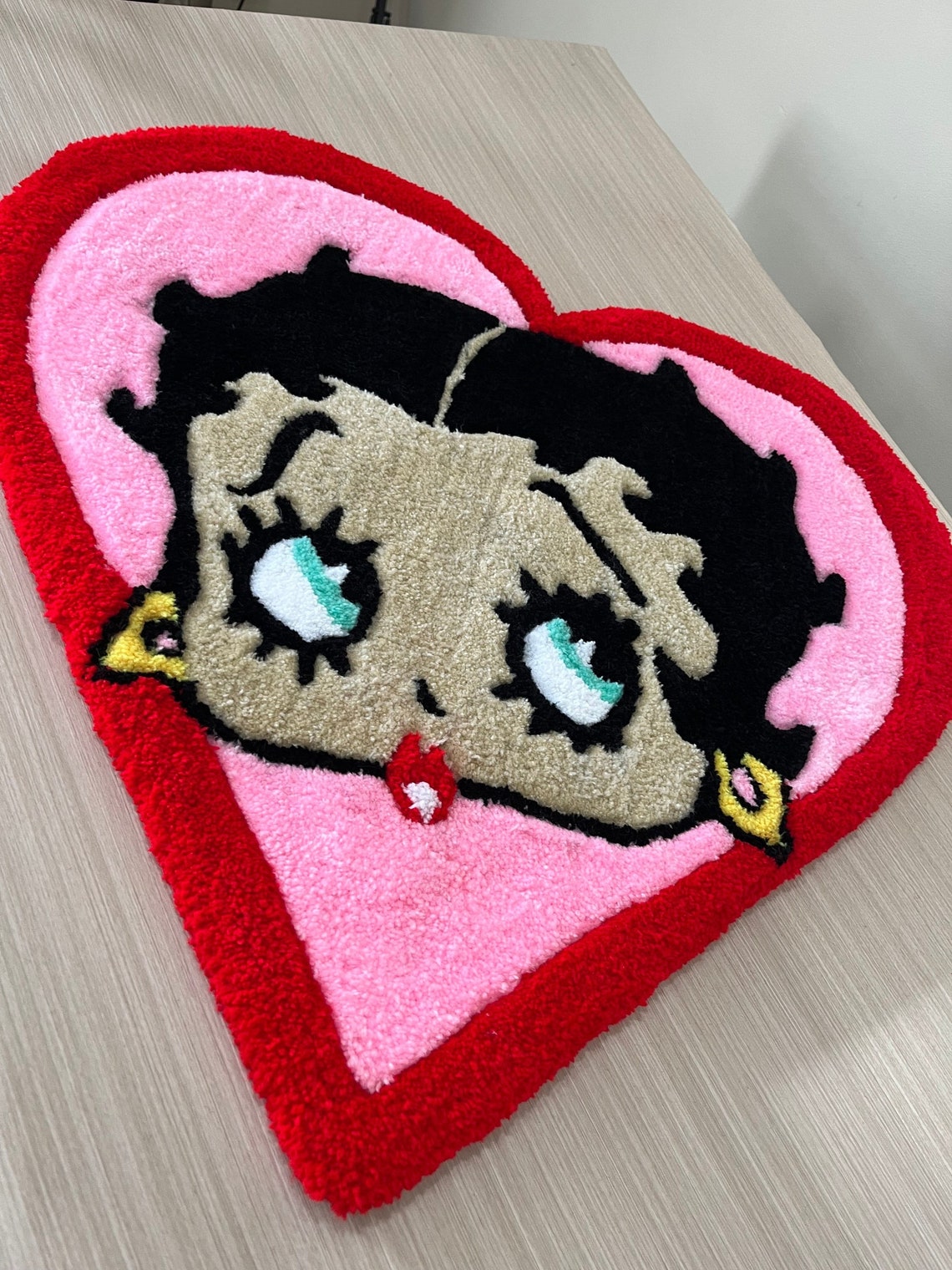 Betty Boop Rug, Custom Rugs, Betty Boop, Heart Rug, Room Decor, Cartoon ...