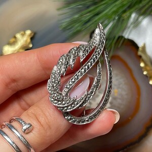Vintage  Brooch by Sphinx 50s - 80s