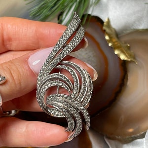 Vintage  Brooch by Sphinx 50s - 80s