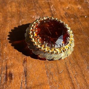 Vintage late 50s brooch with stone by Sphinx