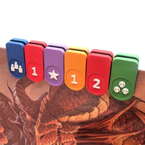 12 genummerde initiatieftrackers voor tafelspellen zoals Dungeons and Dragons of Pathfinder (standaard of aangepast formaat)