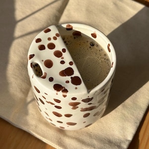 Brown Point Thermos Ceramic Tumbler, Hand Thrown Travel Mug, Minimalist To-go Cup, Modern Sip Mug, Nordic Cup for Library, Handleless Mug