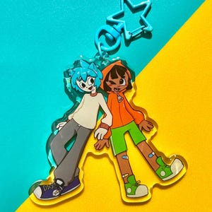 Porte-clés en acrylique avec revêtement époxy Le monde incroyable de Gumball de 3 po. | TAWOG, TWWWOG, Gumball et Darwin