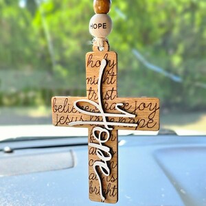 Laser geschnittene Holzkreuz Ornament: Glaube, Liebe, Hoffnung, Charm