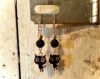 Black And Gold Cat Charm Earrings!!