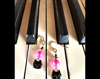 Black Cat Charm Earrings: Gold Plated Hematite & Hot Pink Pearls