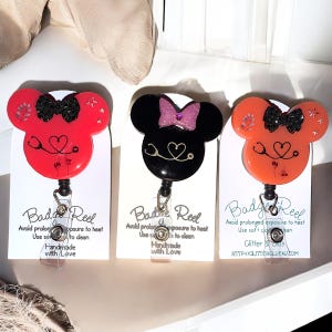 Custom Minnie mouse of badge reels