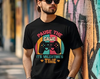 Pause The Game It’s Valentines Time Shirt, Funny Gamer Valentine Gift for Boyfriend, Retro GameLover Tee