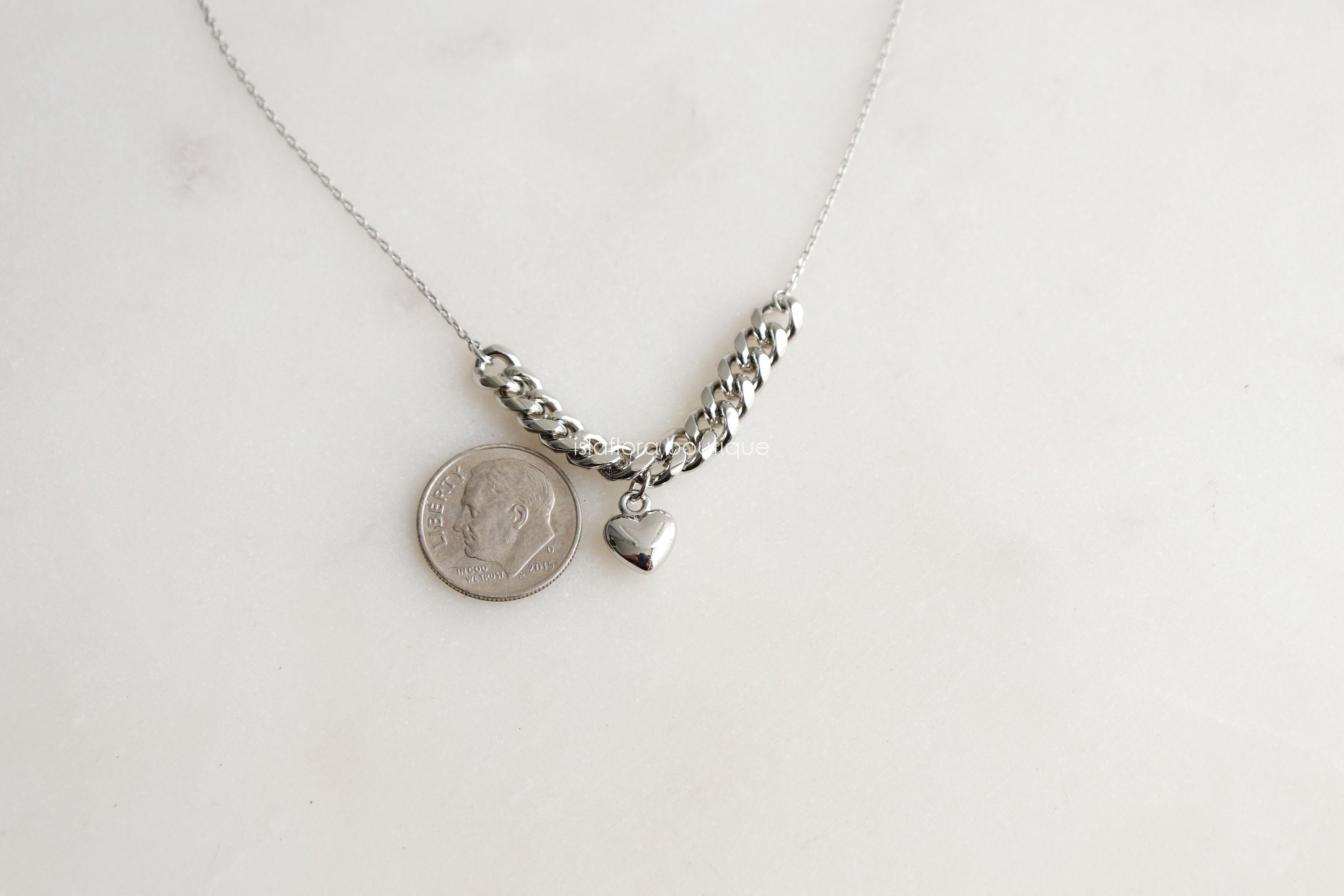 Collana con catena a maglie larghe da 1 mm riempita in oro 18k e ciondolo a forma di cuore lucido, design romantico, forniture all'ingrosso per la creazione di gioielli - Italia