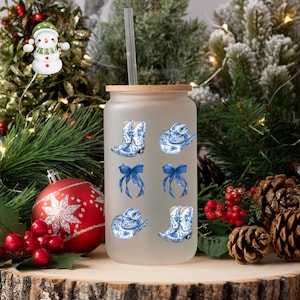 Vaso de vidrio con botas vaqueras estilo chinoiserie azul: taza de café helado Toile