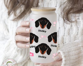 Personalized Dachshund Glass Tumbler: Libbey Iced Coffee Cup with Bamboo Lid