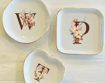 Boho Flower Initial Ring Trinket Dish | Custom Watercolor Flower Ring Dish | Birthday Jewelry Dish | Bridesmaid Gift | Gift for Her